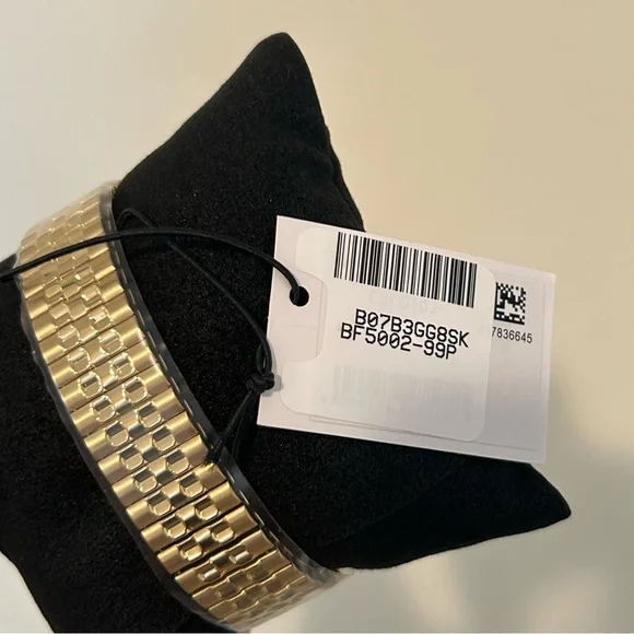 NWT Citizen Quartz WR 50 Analog Watch Gold New with Tags Business Casual Office - Picture 5 of 10